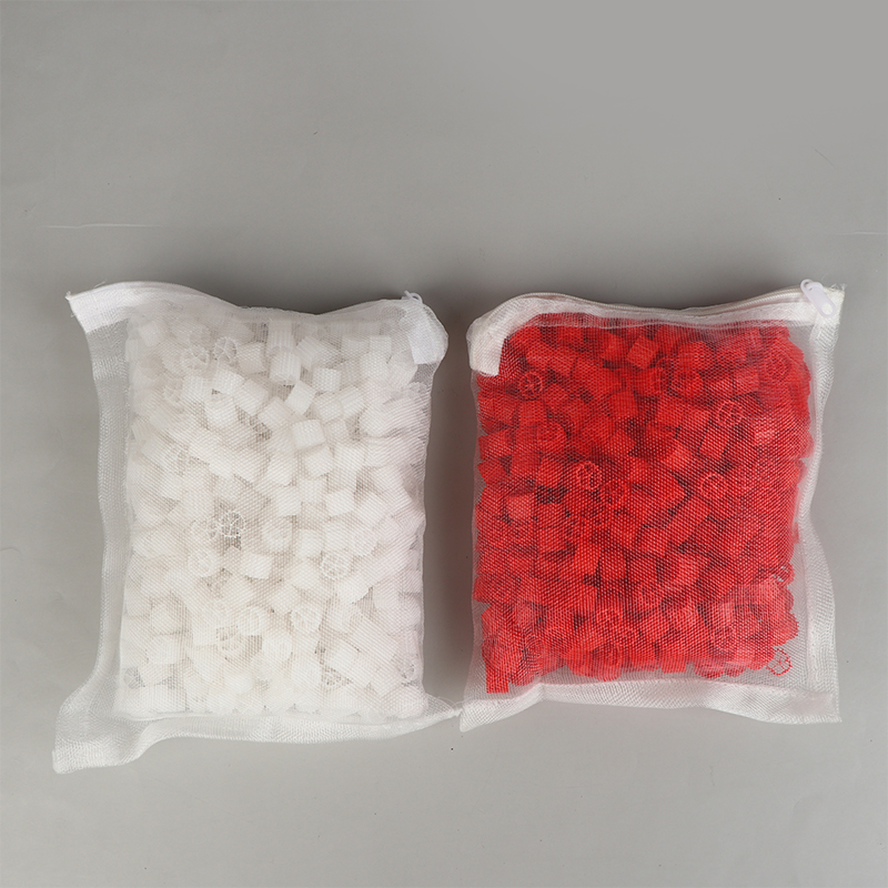 Heißer Verkauf: Weiße und rote – Aquarium Fish Ball Bewertung und Preis